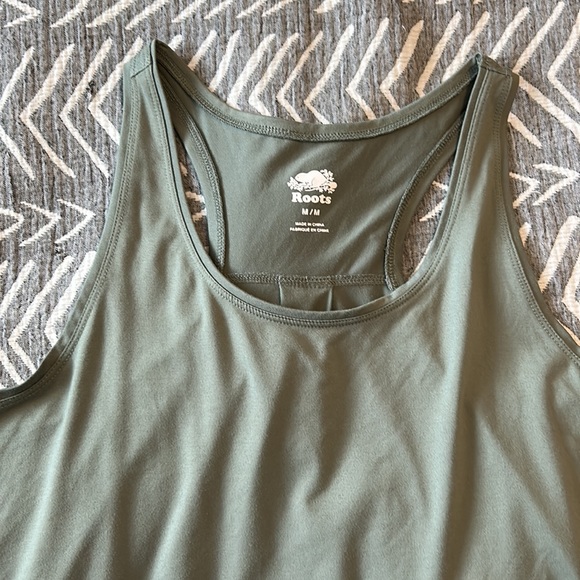 Roots tank top - Picture 2 of 4